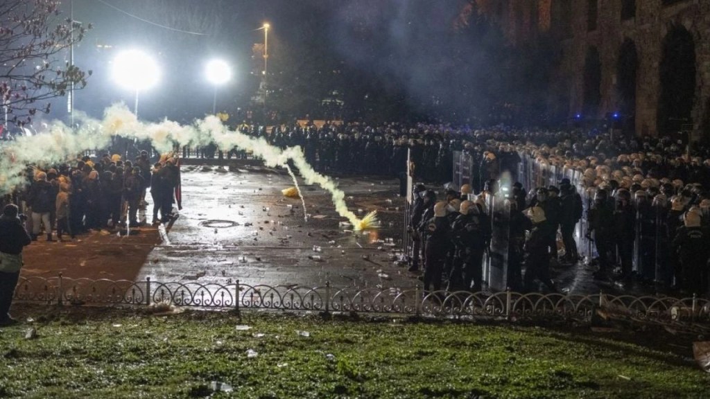 Ya Cesaret Ya&nbsp;Esaret!